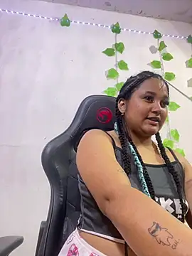 shayna all online show from August 5, 2026, 12:48 am