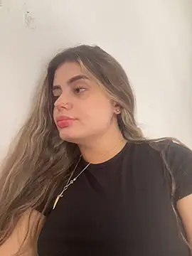 Miss valeriaa online show from March 1, 2026, 9:04 pm