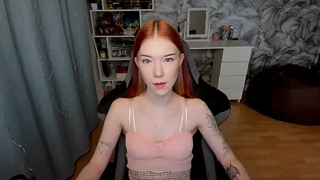 litl Mia online show from September 26, 2025, 3:52 pm