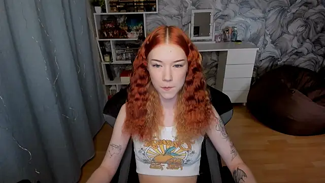 litl Mia online show from September 28, 2025, 4:25 pm