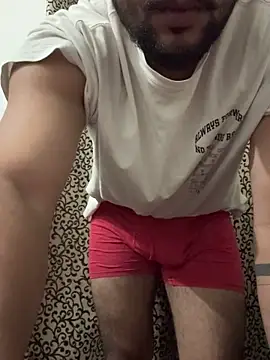 Snapshot of Rajbir0071 chatting on October 27, 2025, 6:31 pm Rajbir0071 online show from October 27, 2025, 6:31 pm