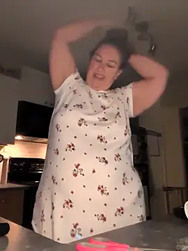 Canadian BBW online show from November 30, 2025, 3:13 pm