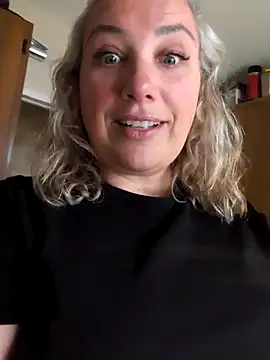 Canadian BBW online show from June 3, 2026, 9:41 pm