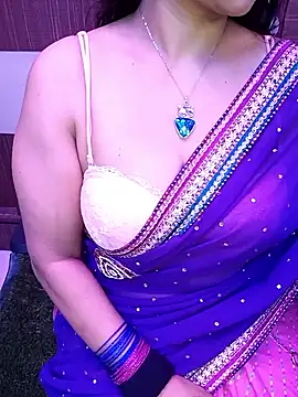 Snapshot of indian_passion chatting on September 14, 2025, 11:21 am indian passion online show from September 14, 2025, 11:21 am