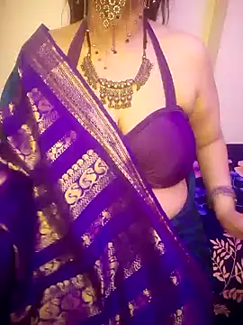 Snapshot of indian_passion chatting on February 4, 2025, 7:33 pm indian passion online show from February 4, 2025, 7:33 pm