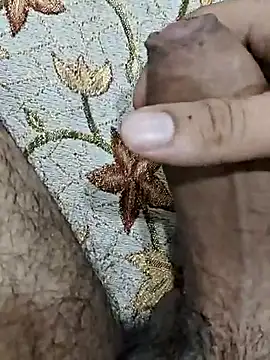 rockkyy9 online show from April 18, 2026, 6:49 am