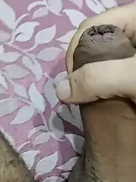 Snapshot of rockkyy9 chatting on January 17, 2026, 10:41 am rockkyy9 online show from January 17, 2026, 10:41 am