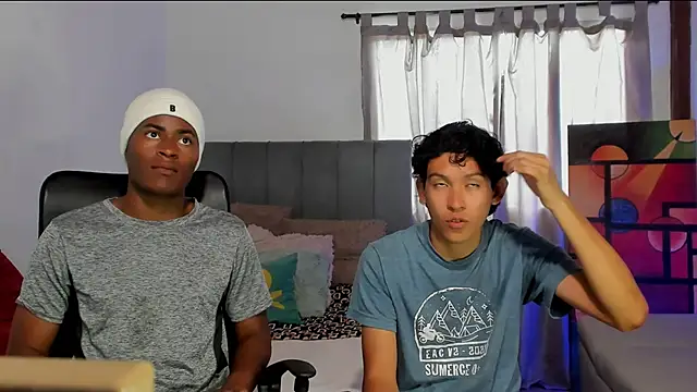 CrissBrownxxx online show from March 10, 2026, 8:24 pm