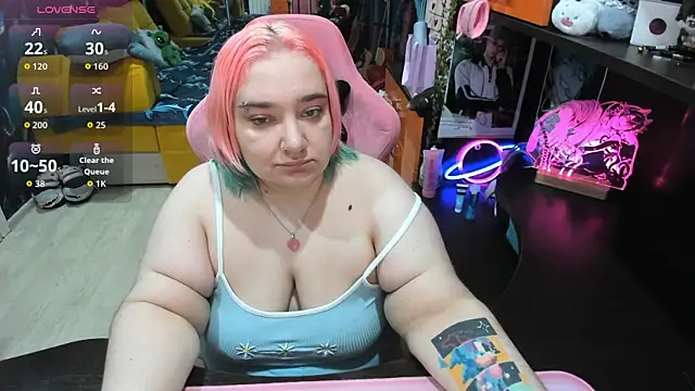 Softie Sofy online show from March 10, 2026, 3:32 am