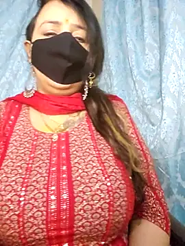 Snapshot of cute-tanvi chatting on March 2, 2026, 12:33 am cute-tanvi online show from March 2, 2026, 12:33 am