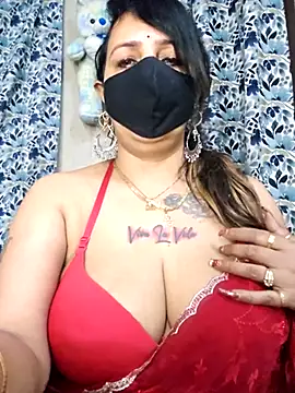 Snapshot of cute-tanvi chatting on February 6, 2026, 1:12 am cute-tanvi online show from February 6, 2026, 1:12 am