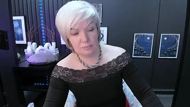CarmenSoft online show from June 20, 2026, 8:52 am