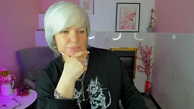 CarmenSoft online show from July 7, 2026, 8:56 pm