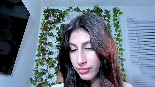 Snapshot of valeria_gonzales_ chatting on February 20, 2025, 10:59 pm valeria gonzales online show from February 20, 2025, 10:59 pm