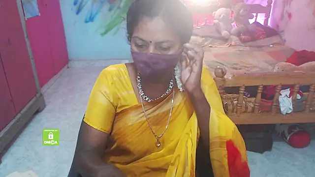 Snapshot of Novapol chatting on November 22, 2025, 5:50 am Novapol online show from November 22, 2025, 5:50 am