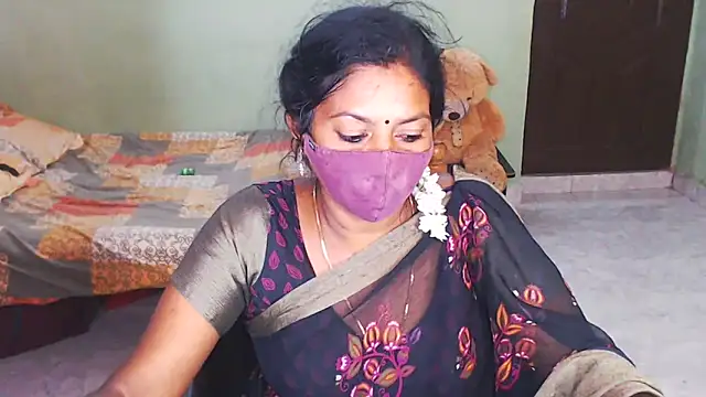 Snapshot of Novapol chatting on February 20, 2026, 5:48 pm Novapol online show from February 20, 2026, 5:48 pm