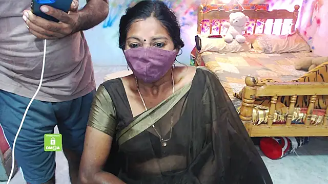 Snapshot of Novapol chatting on November 7, 2025, 5:34 am Novapol online show from November 7, 2025, 5:34 am