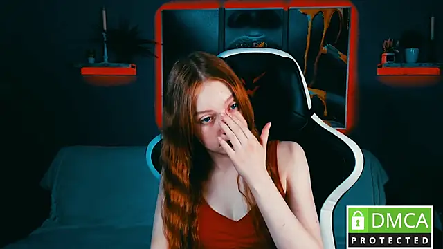 Harley Quinsy online show from February 25, 2025, 3:52 am