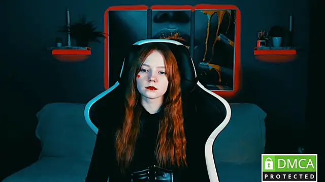 Harley Quinsy online show from February 14, 2025, 3:33 am