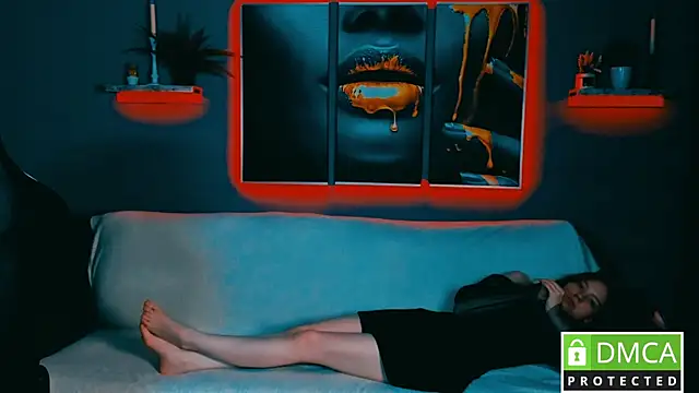 Harley Quinsy online show from February 20, 2025, 6:39 am