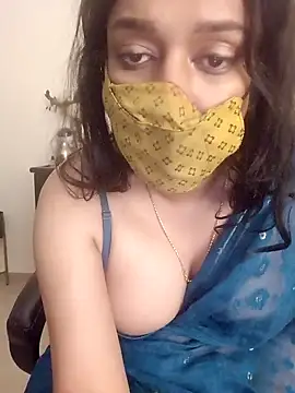 Snapshot of Lavanya_Shah chatting on February 11, 2025, 5:40 pm Lavanya Shah online show from February 11, 2025, 5:40 pm