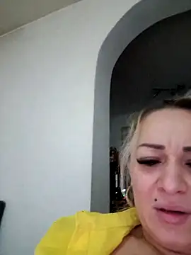 Ruxy42ETT online show from February 17, 2025, 5:25 am