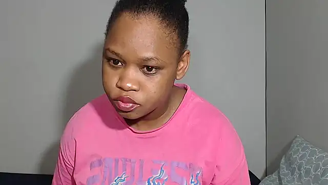 Snapshot of ANGELINE600 chatting on November 16, 2025, 2:33 pm ANGELINE600 online show from November 16, 2025, 2:33 pm