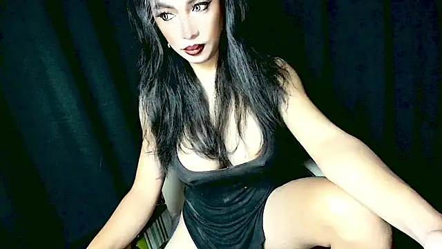 XXsexylongcockXX online show from May 27, 2026, 11:45 pm