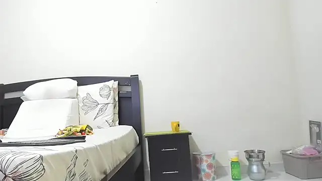 mara2020 69 online show from November 11, 2025, 2:12 pm