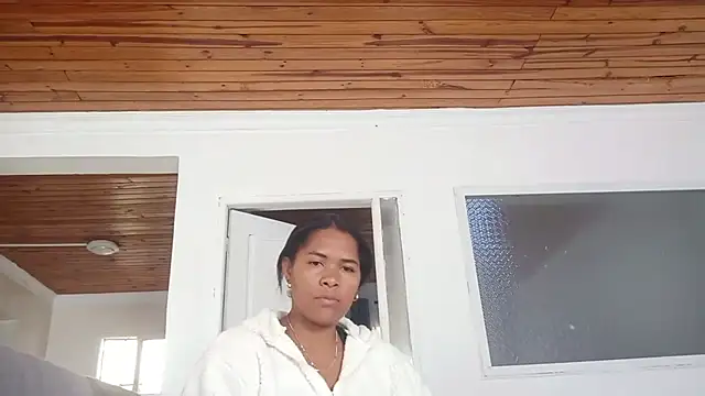 aleixane online show from May 16, 2026, 6:45 am