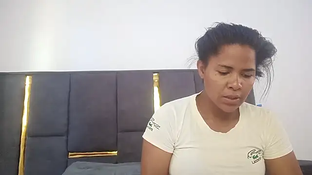 Snapshot of aleixane chatting on February 9, 2026, 7:17 am aleixane online show from February 9, 2026, 7:17 am