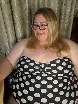 Iceprincess2bad4u online show from February 23, 2026, 6:19 pm