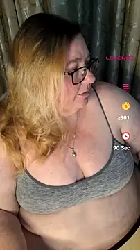 Iceprincess2bad4u online show from July 20, 2026, 4:42 pm