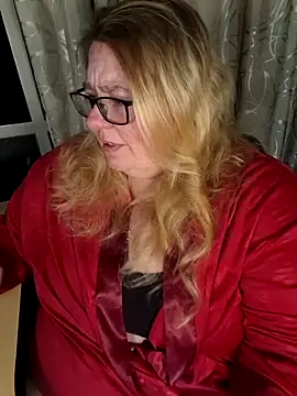 Iceprincess2bad4u online show from February 17, 2026, 6:16 pm