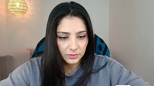 Snapshot of YummyAnna_ chatting on February 26, 2026, 8:20 pm YummyAnna online show from February 26, 2026, 8:20 pm