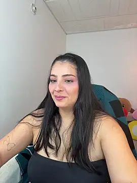 YummyAnna  online show from January 13, 2026, 7:51 pm