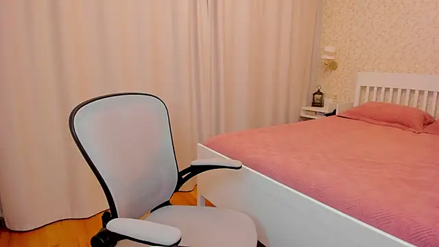 FieryHeart online show from November 25, 2025, 2:50 pm