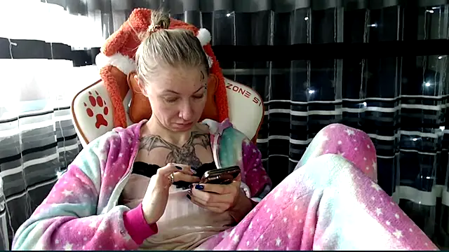 cold lollipop online show from February 20, 2026, 7:21 am