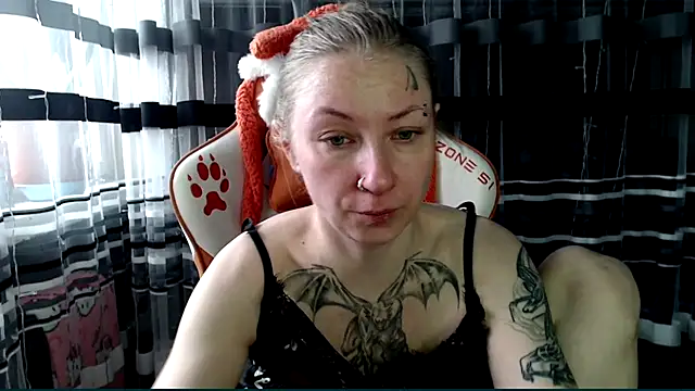 cold lollipop online show from February 22, 2026, 7:33 am