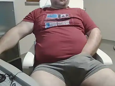 iron boy80 online show from March 22, 2026, 10:55 pm