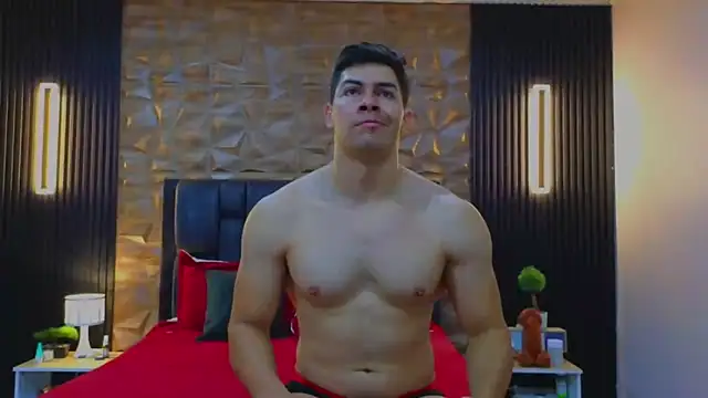 FelipeAndMarcello3 online show from March 21, 2025, 2:51 pm