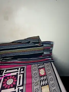 Snapshot of Sweet-Berry chatting on January 23, 2025, 6:35 pm Sweet-Berry online show from January 23, 2025, 6:35 pm