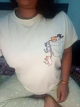 Snapshot of Sweet-Berry chatting on November 13, 2025, 5:06 pm Sweet-Berry online show from November 13, 2025, 5:06 pm