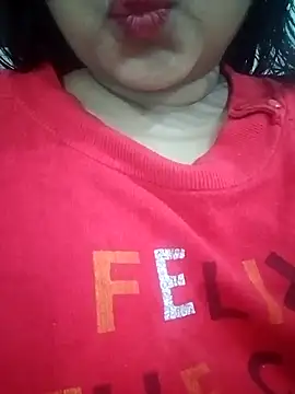 Snapshot of Sweet-Berry chatting on February 28, 2026, 2:44 am Sweet-Berry online show from February 28, 2026, 2:44 am