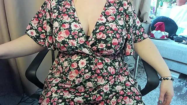 Anita-boobs online show from January 15, 2026, 12:30 pm