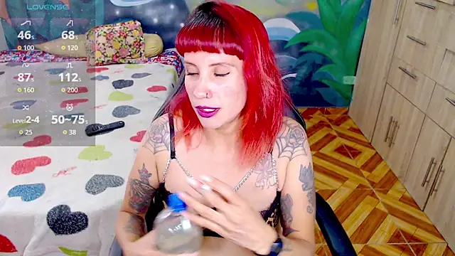 Eimy lorens online show from April 1, 2026, 8:28 pm