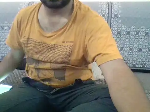 Snapshot of redvelvet_4 chatting on February 13, 2025, 3:29 am redvelvet 4 online show from February 13, 2025, 3:29 am