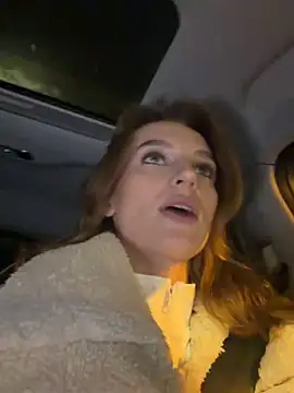 Snapshot of -AngelAri- chatting on February 13, 2026, 6:19 pm -AngelAri- online show from February 13, 2026, 6:19 pm