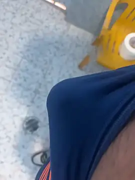 Elegante5222 online show from January 14, 2026, 7:39 pm