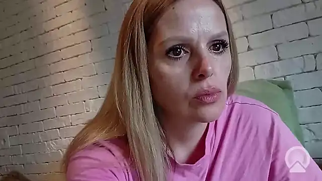 Angel girllovemy online show from February 14, 2026, 7:30 am